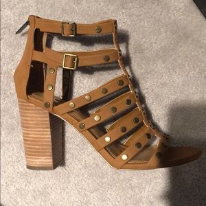 BCBG Chasta block heel sandal in camel